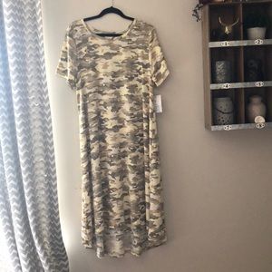 Lularoe Carly dress